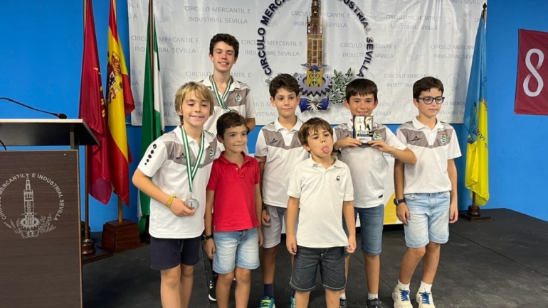Nuevos éxitos del equipo infantil de ajedrez del Tenis Betis